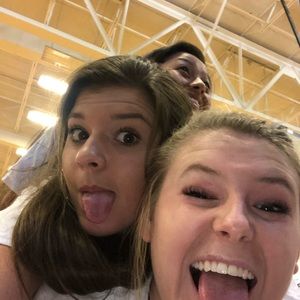 Meet your Posher, Peyton